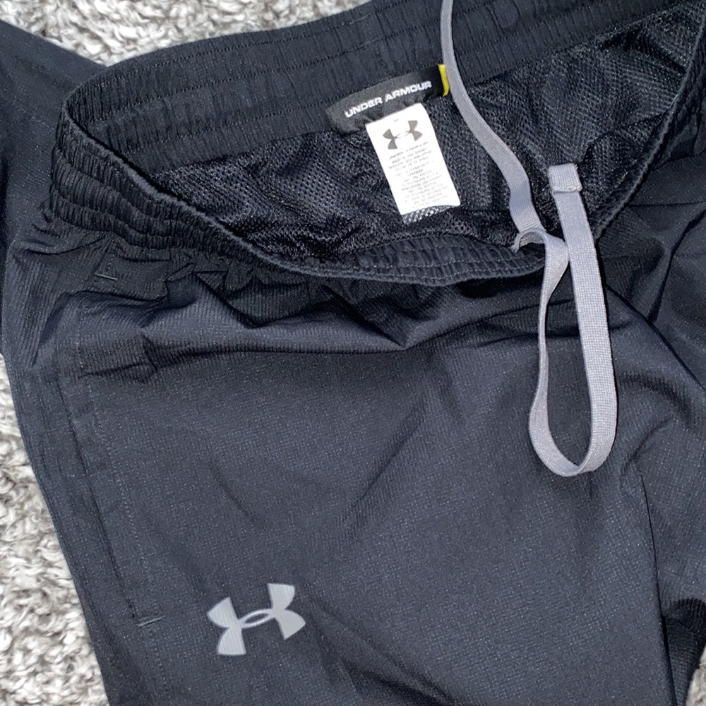 Under Armor - image 8
